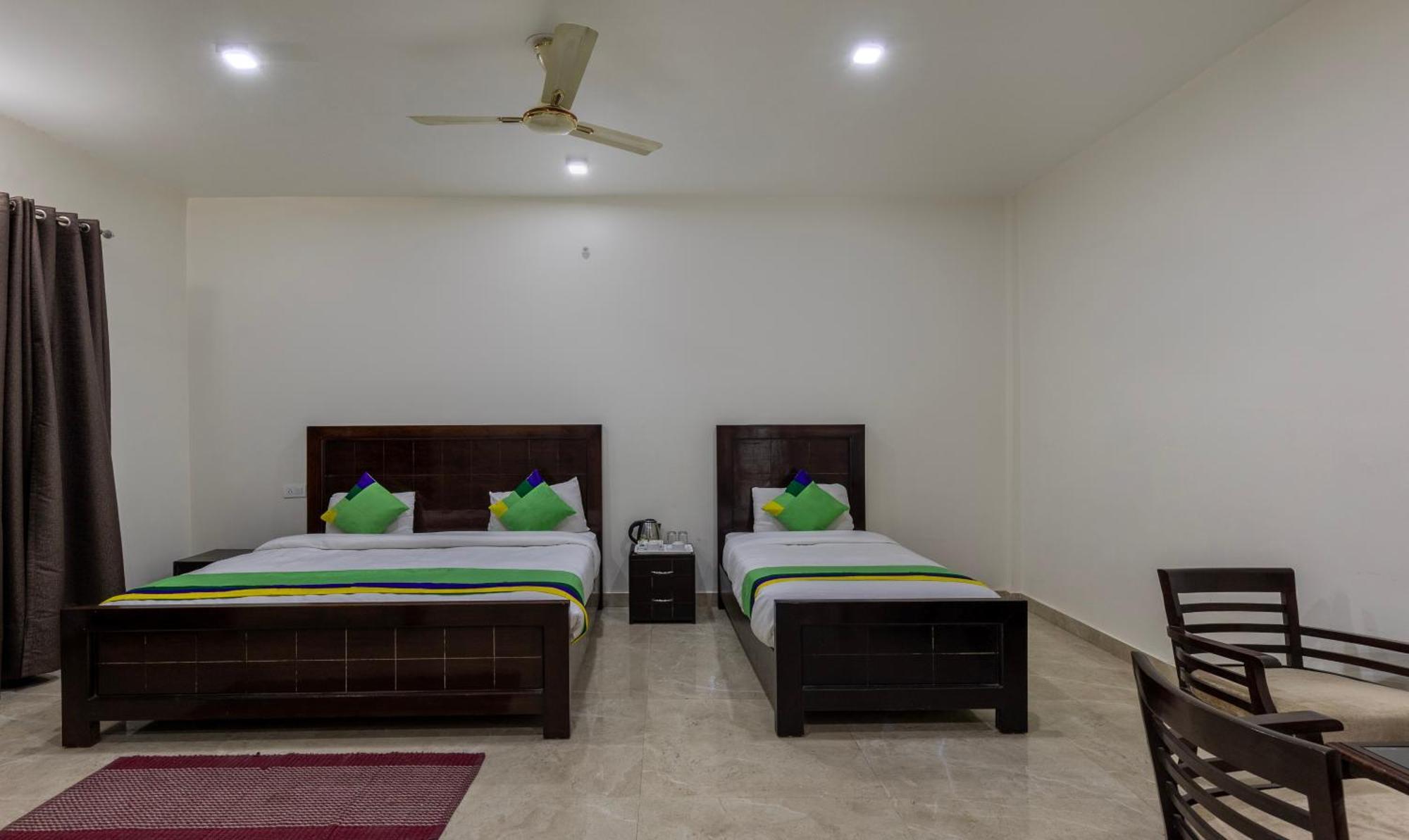 Treebo Olive Lake View Inn June Estate Bhīm Tāl المظهر الخارجي الصورة