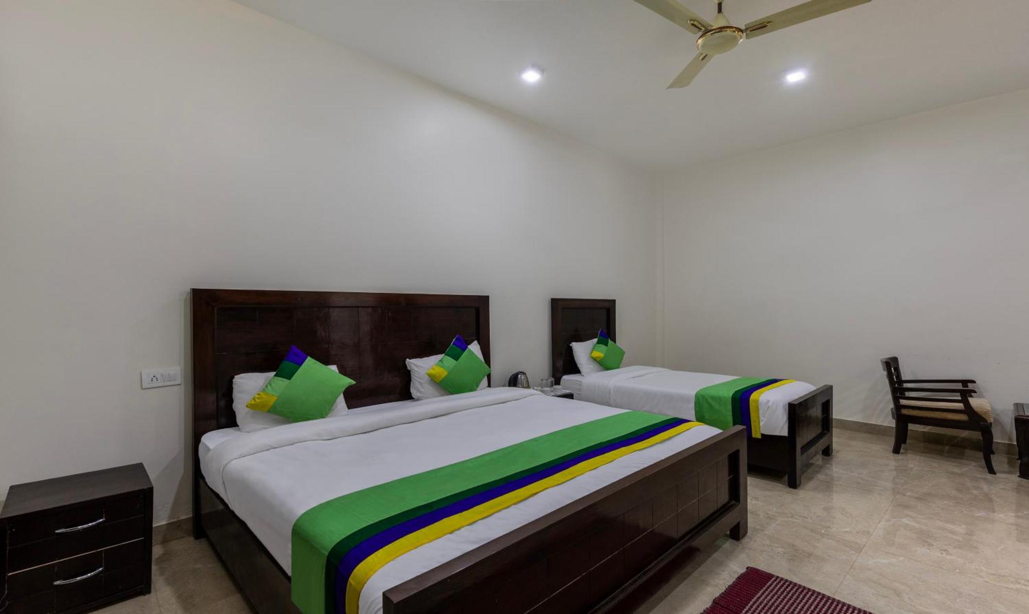 Treebo Olive Lake View Inn June Estate Bhīm Tāl المظهر الخارجي الصورة